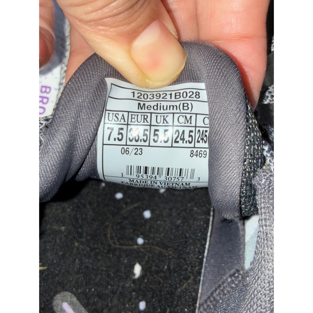 Brooks Cascadia 17 Womens Trail Running Shoes Grey Pink 1203921B028 - Picture 5 of 13